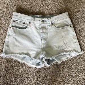 Levi’s denim shorts